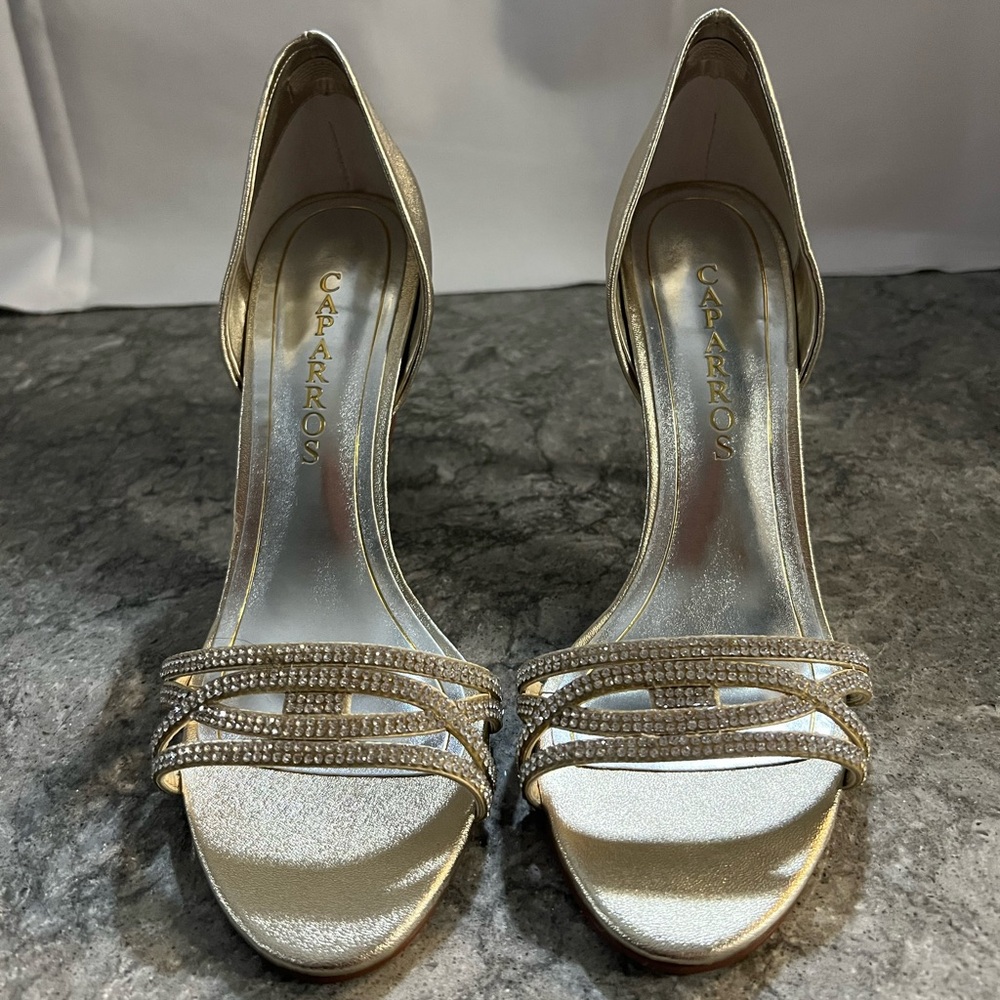 Caparros Gold / silver heels size 8 - Picture 2 of 11